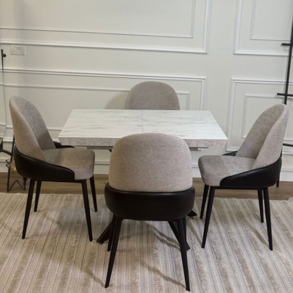 פינת אוכל קאסה כוללת 4 כסאות בלאנקה בוקלה